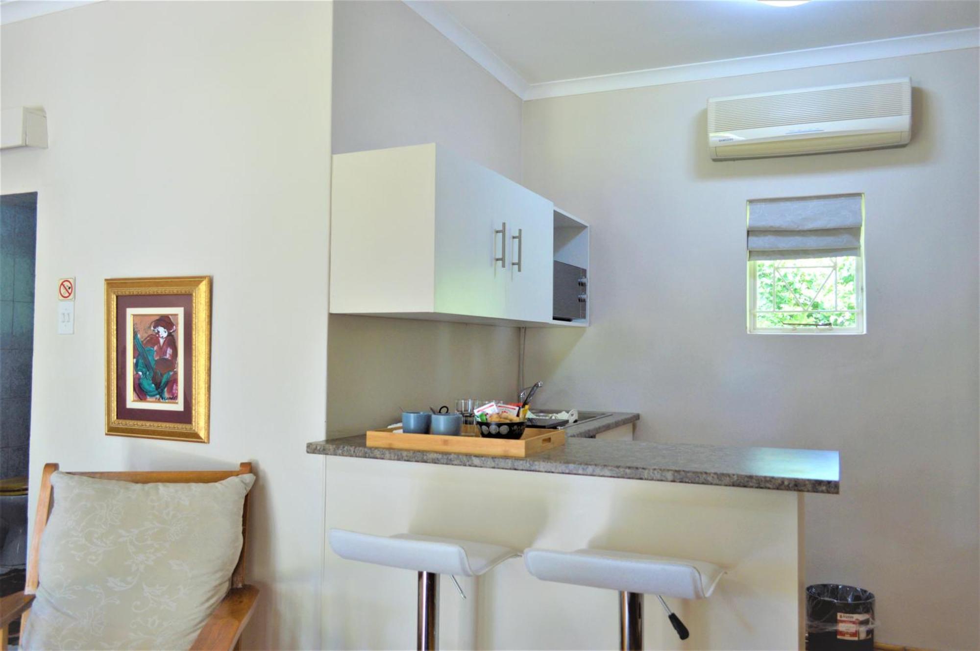 לינה וארוחת בוקר אאודטסהורן Adley House מראה חיצוני תמונה